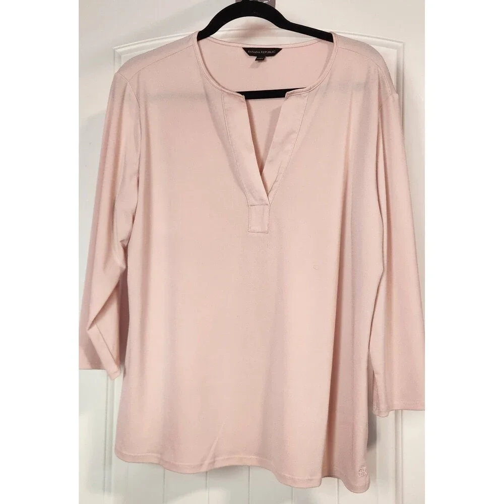 Banana Republic Pink Satin Trim V-Neck 3/4 Sleeve Top Blouse Size Large